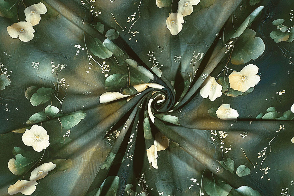 100% Viscose Nenoura Flowers secondary textile image