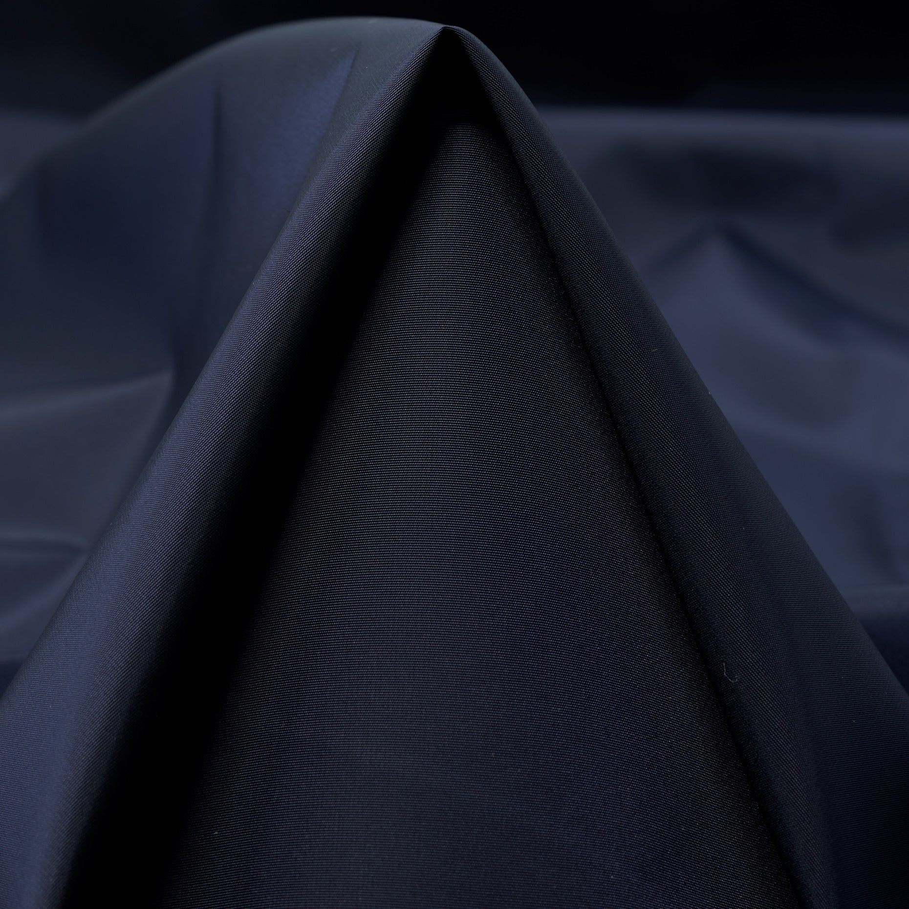 Midnight Blue Outdoor Nylon Fabric textile swatch - 100% Nylon / 100 g/m / 148 cm