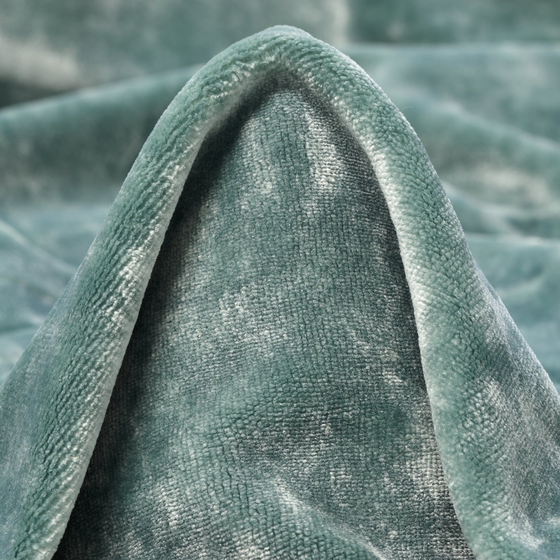 Viscose Velvet - Silver Blue textile image 1