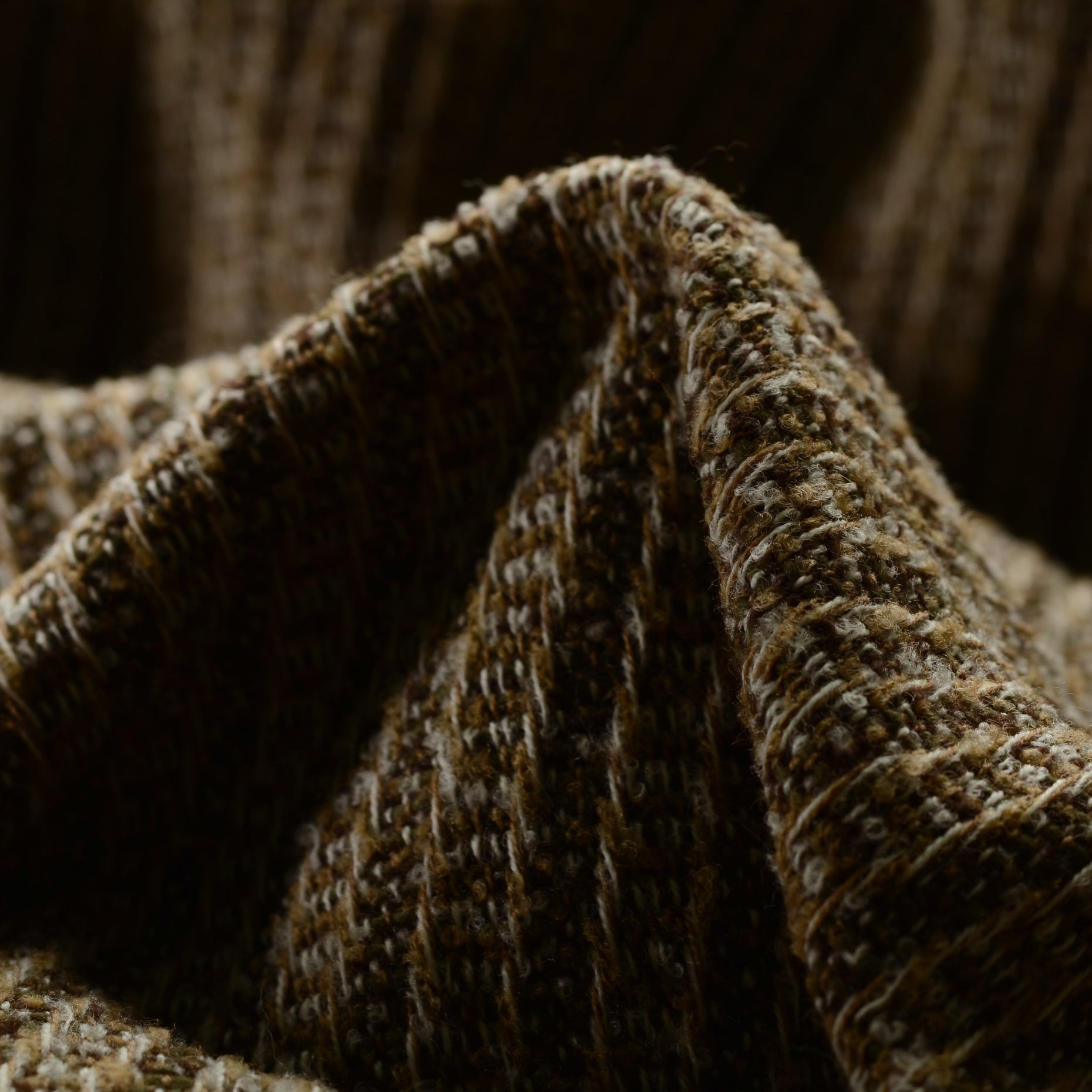 Textured Chennile Virgin Wool Virgin Wool - Vaporous Gray textile image 1