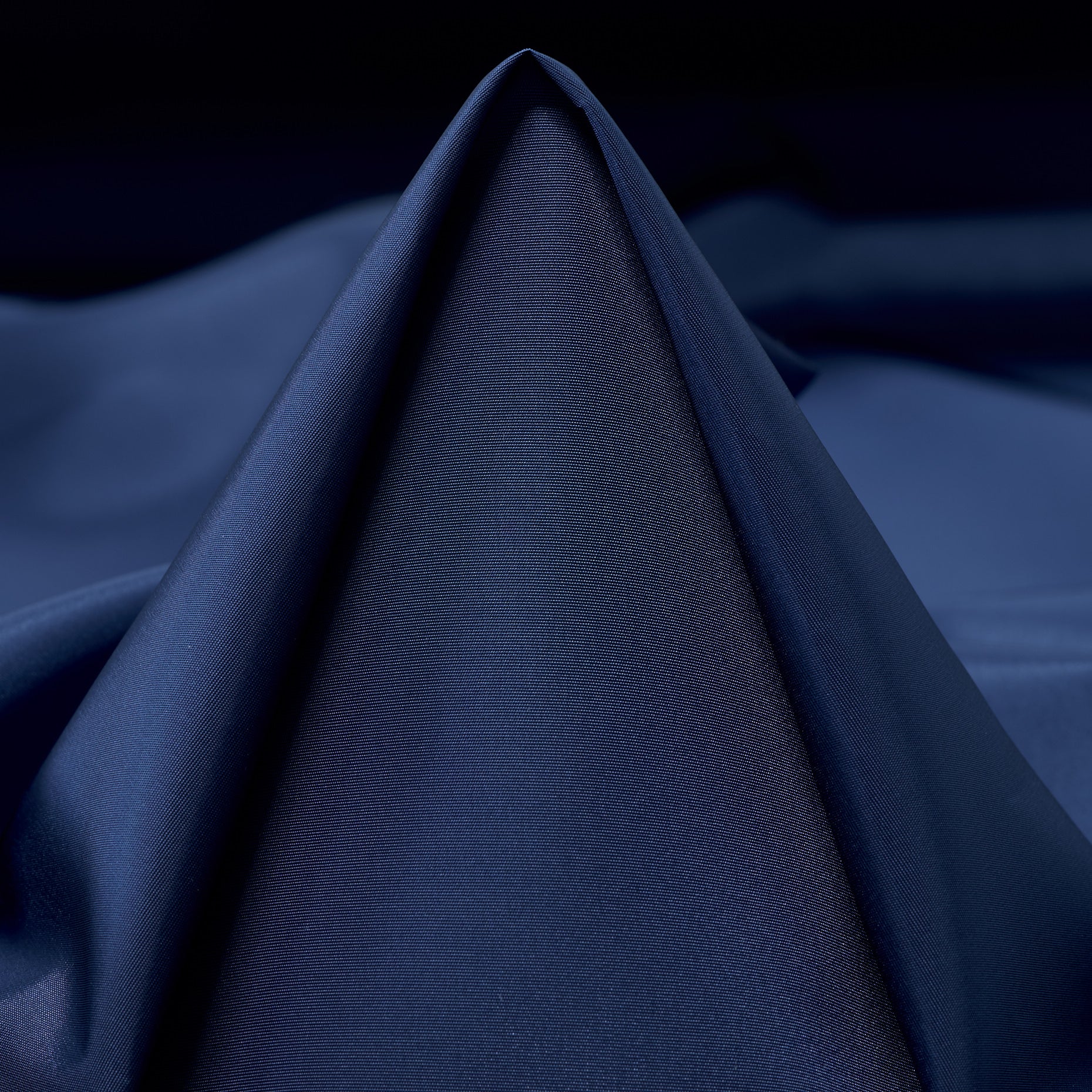 Mood Indigo Outdoor Nylon Fabric textile swatch - 100% Nylon / 110 g/m / 148 cm