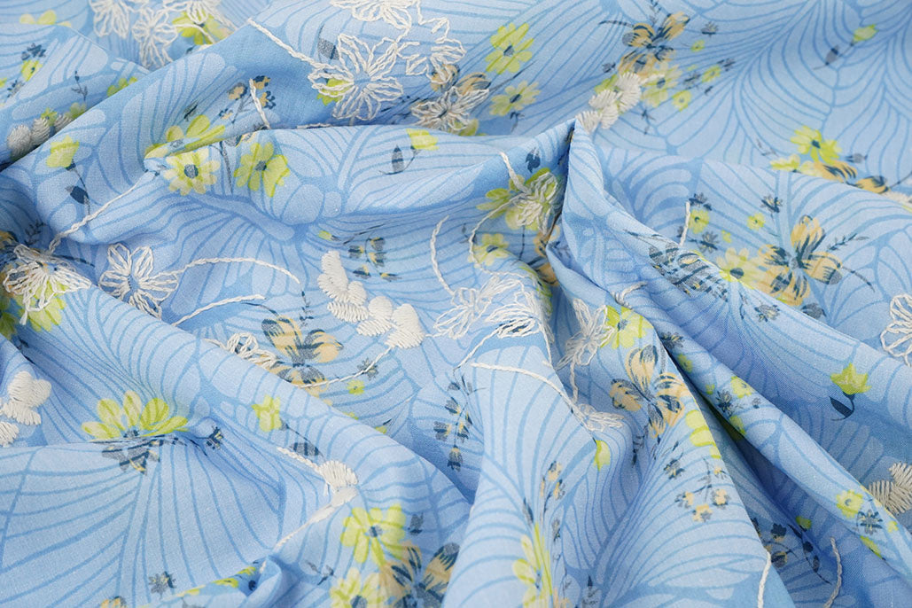 Embroidered Cotton Flowers Nola Jeans Blue textile image 2