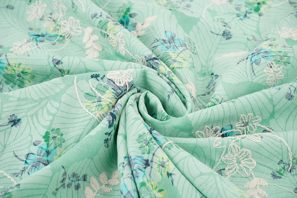 Embroidered Cotton Flowers Nola Mint Green - 65% Cotton 35% Polyester, ± 135 cm, ± 115 gram/m²