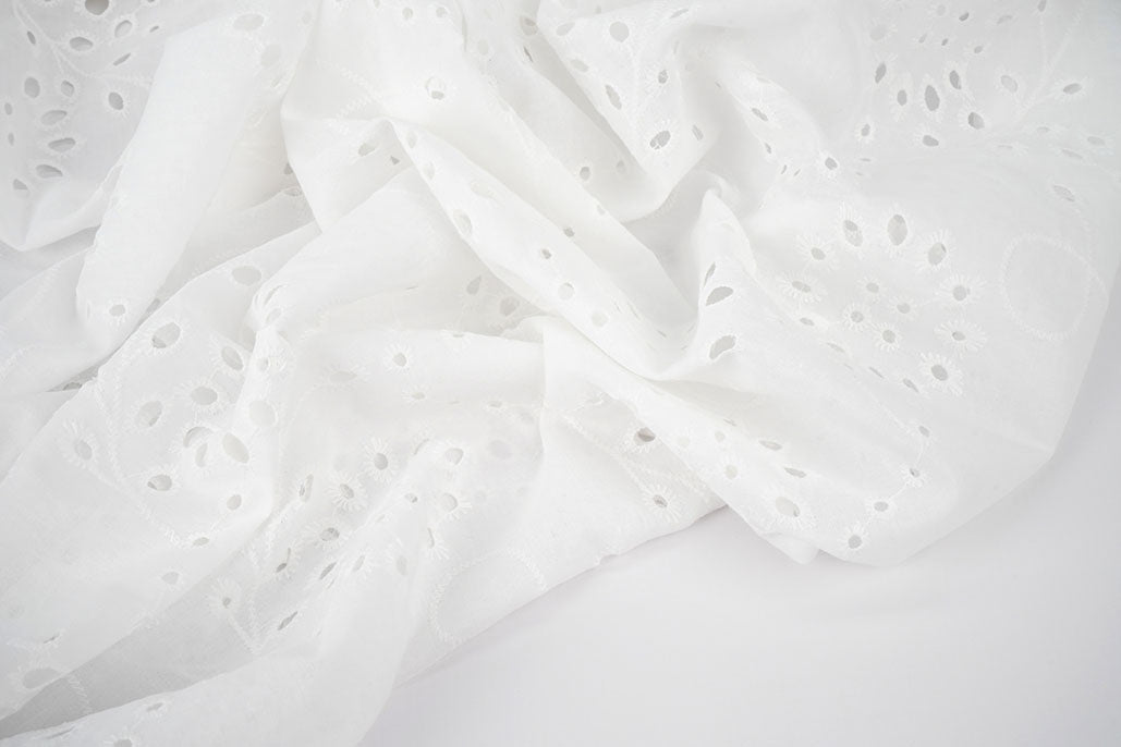 Embroidery Cotton Ena Creme textile image 3