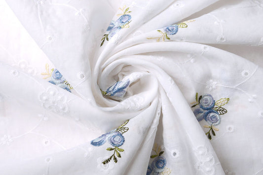 Embroidery Cotton Fien White - 100% Cotton, ± 145 cm, ± 110 gram/m²