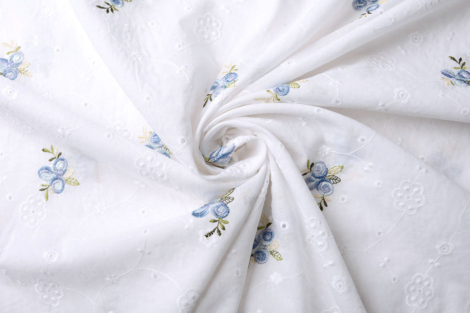 Embroidery Cotton Fien White textile image 2