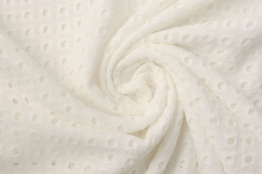 Embroidery Cotton Liv Creme - 100% Cotton, ± 130 cm, ± 130 gram/m²