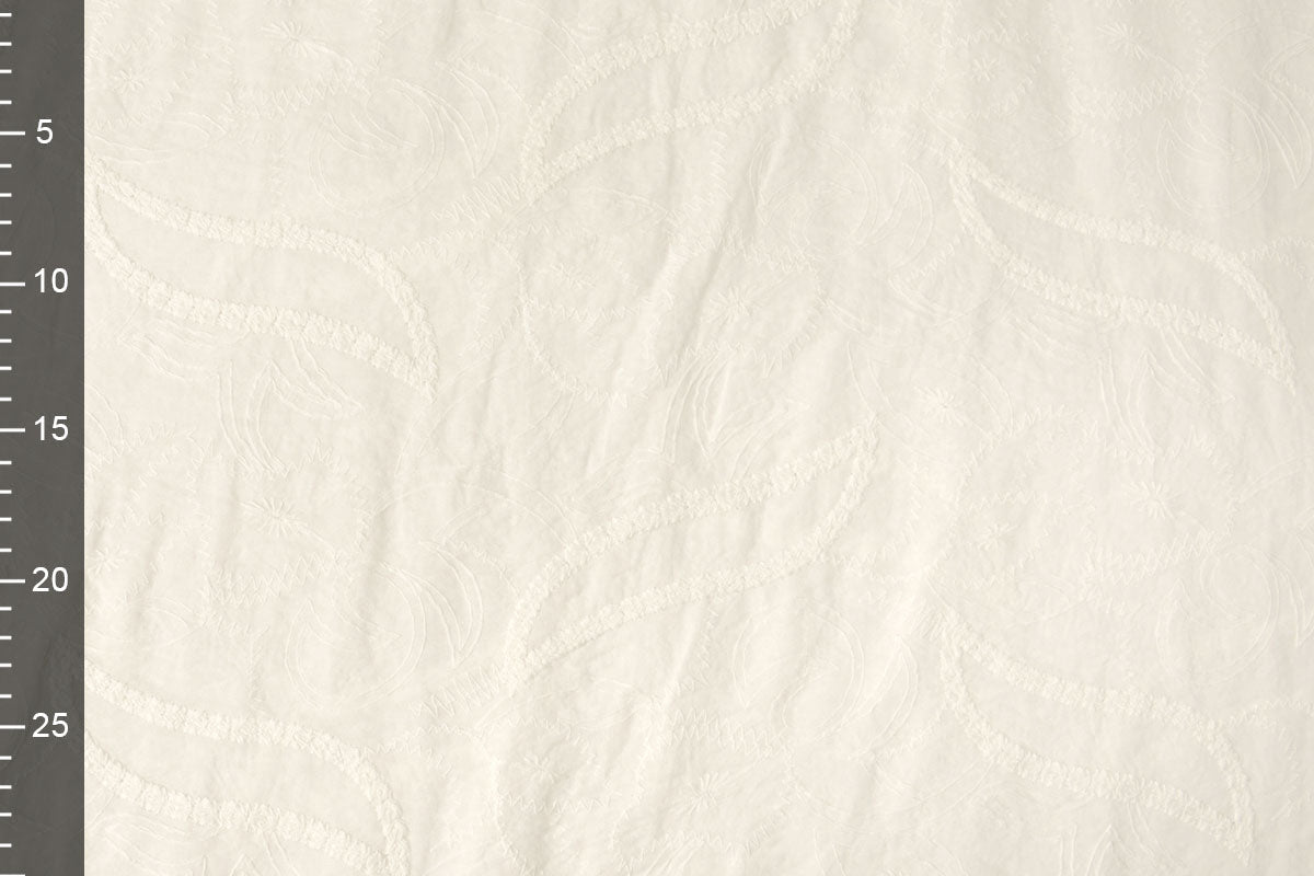 Embroidery Cotton Misty Creme textile image 3
