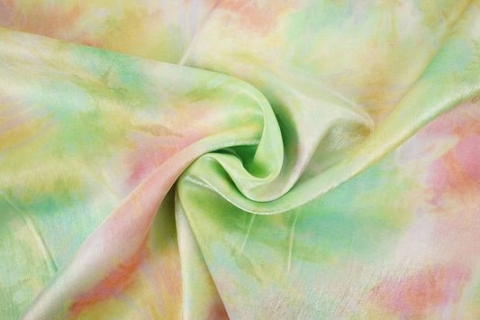 Silky Viscose Hayley Green - 85% Viscose 15% Polyester, ± 145/150 cm, ± 85 gram/m²
